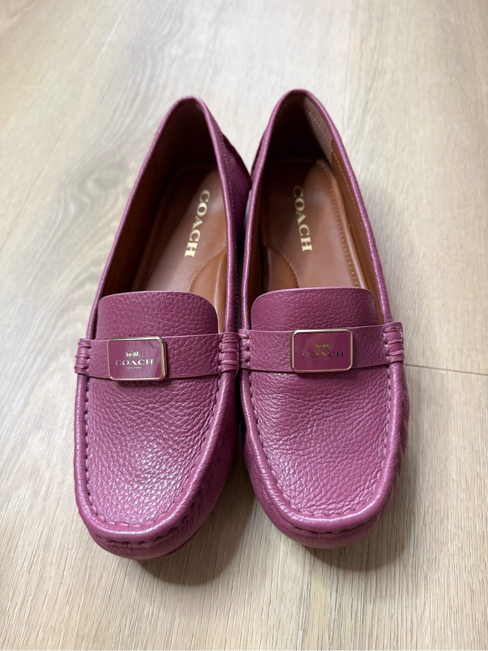 Coach Mona Leather Driver Loafers Moccasins Pink Size 8 Women's Flats - Picture 1 of 5